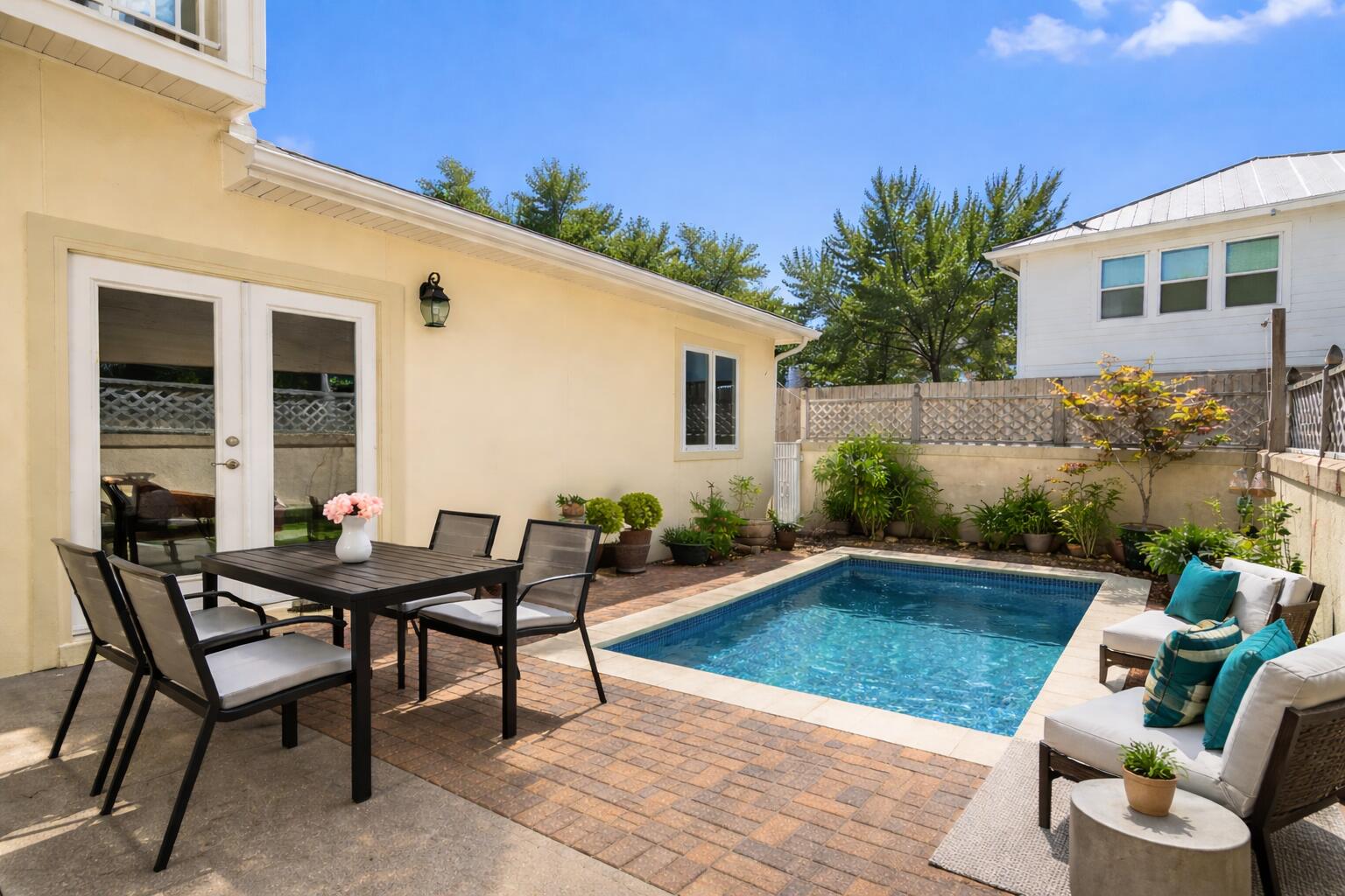 MOORES LANDING - Residential