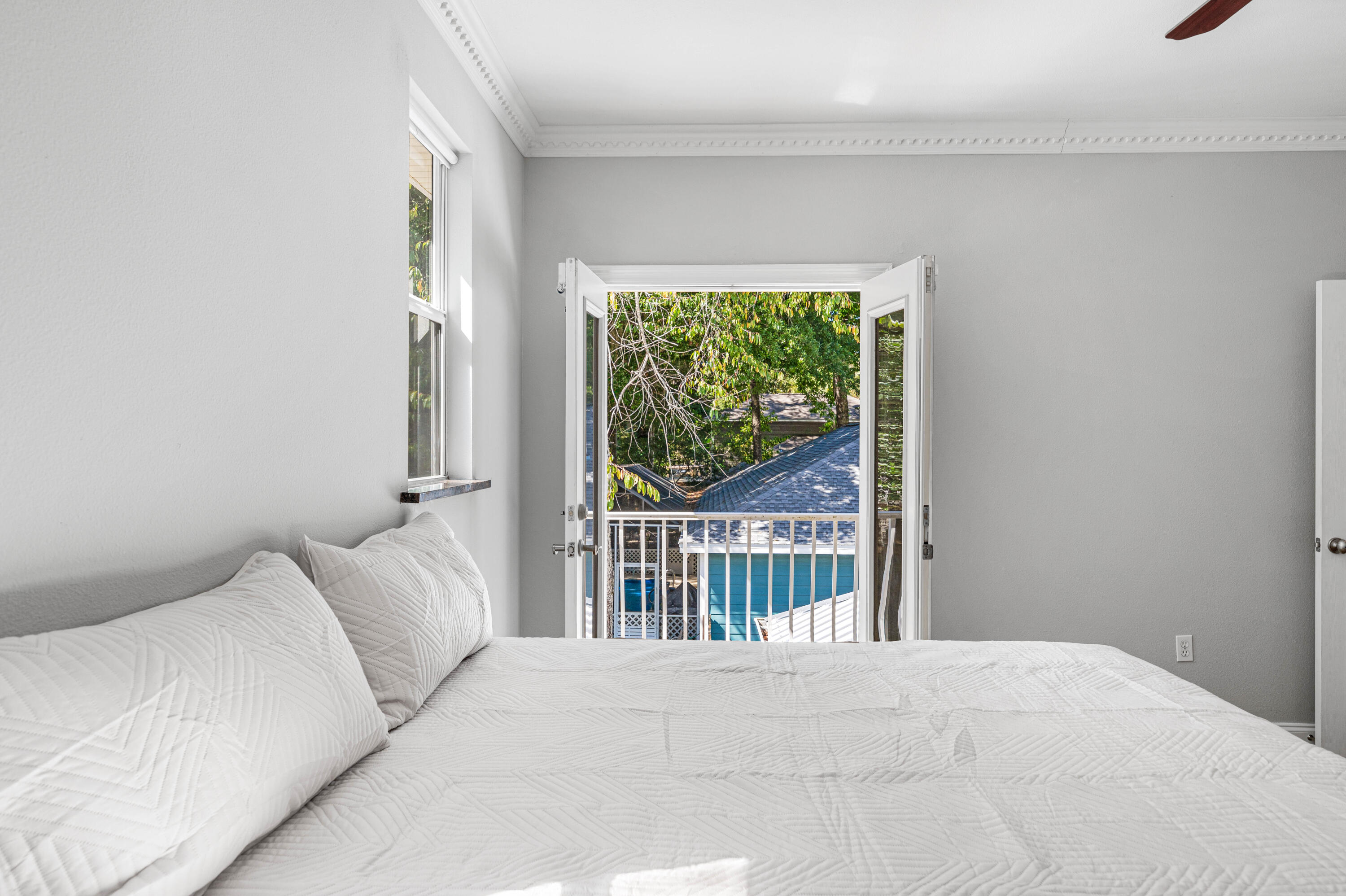 MOORES LANDING - Residential