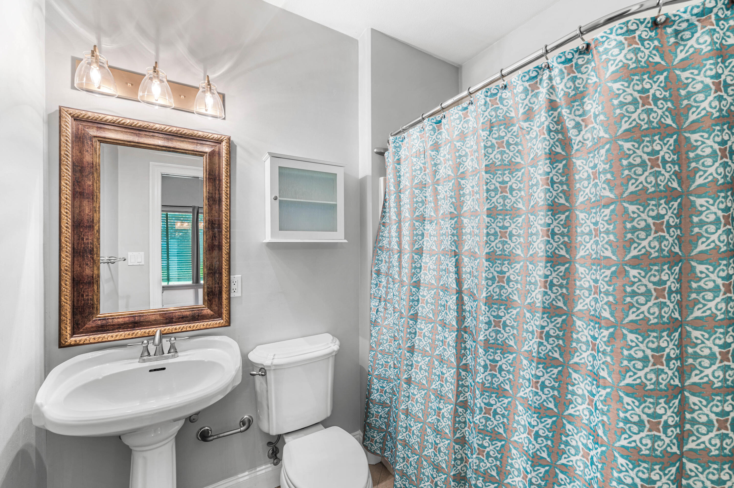 MOORES LANDING - Residential