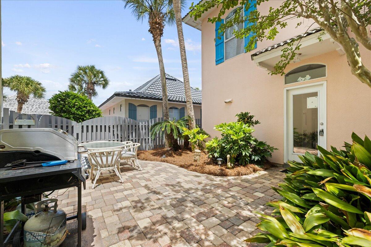 EMERALD SHORES OF SOUTH WALTON - Residential