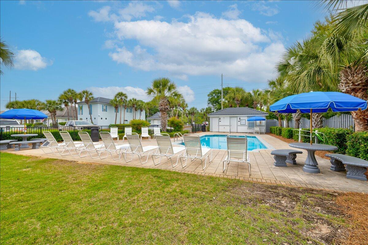 EMERALD SHORES OF SOUTH WALTON - Residential