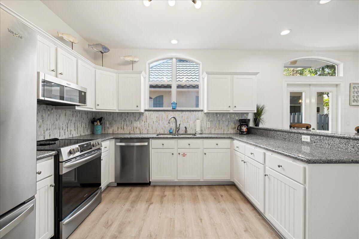 EMERALD SHORES OF SOUTH WALTON - Residential