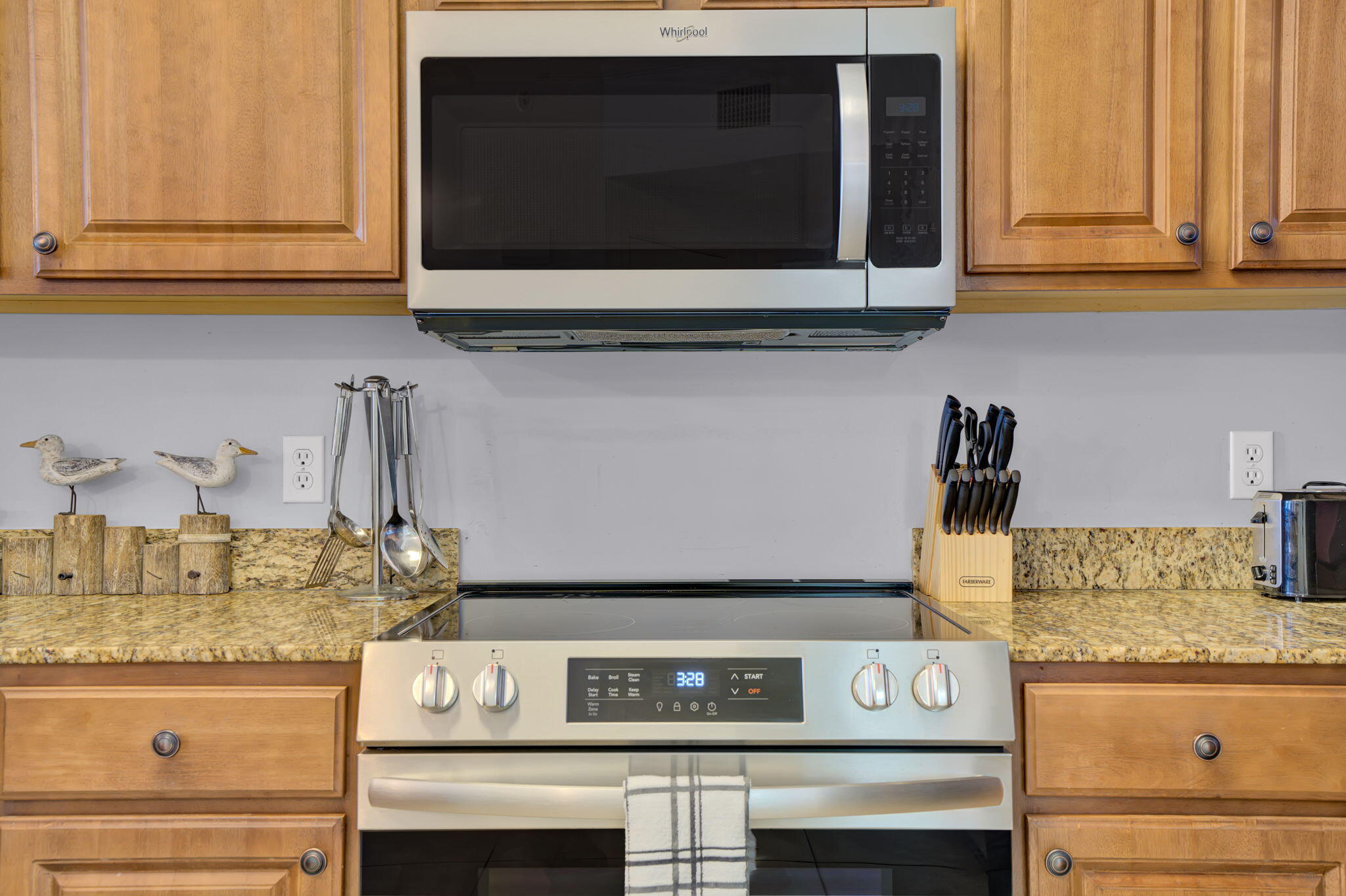 SUNRISE BEACH - Residential