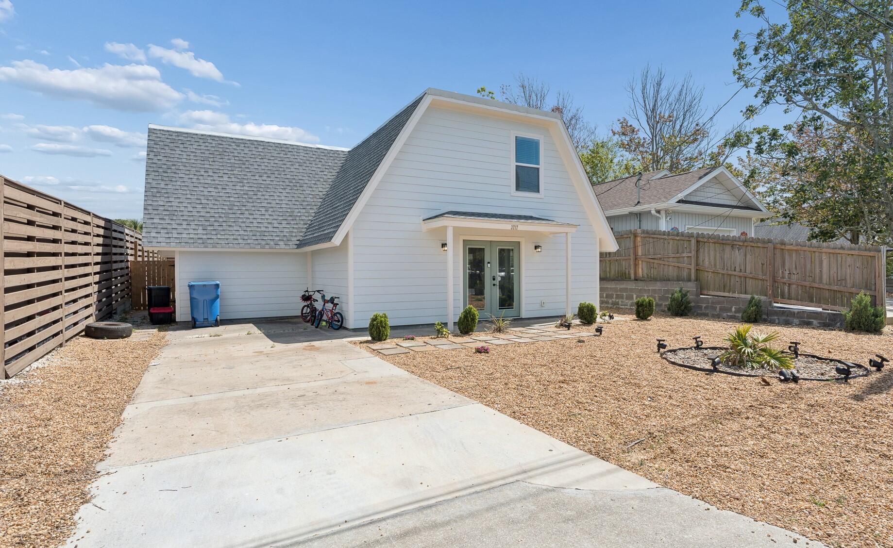 BILTMORE BEACH 1ST ADDN - Residential