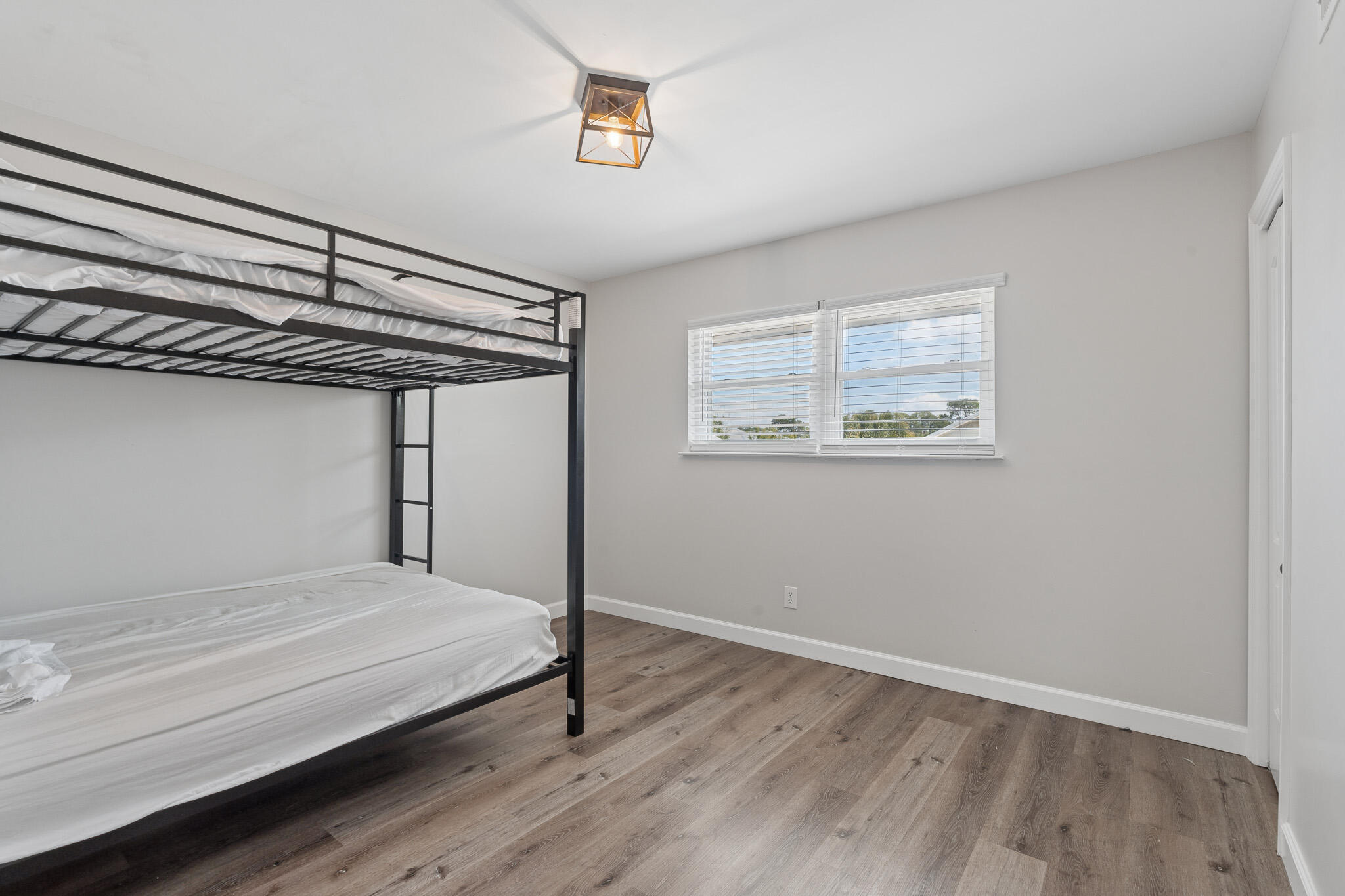 BILTMORE BEACH 1ST ADDN - Residential