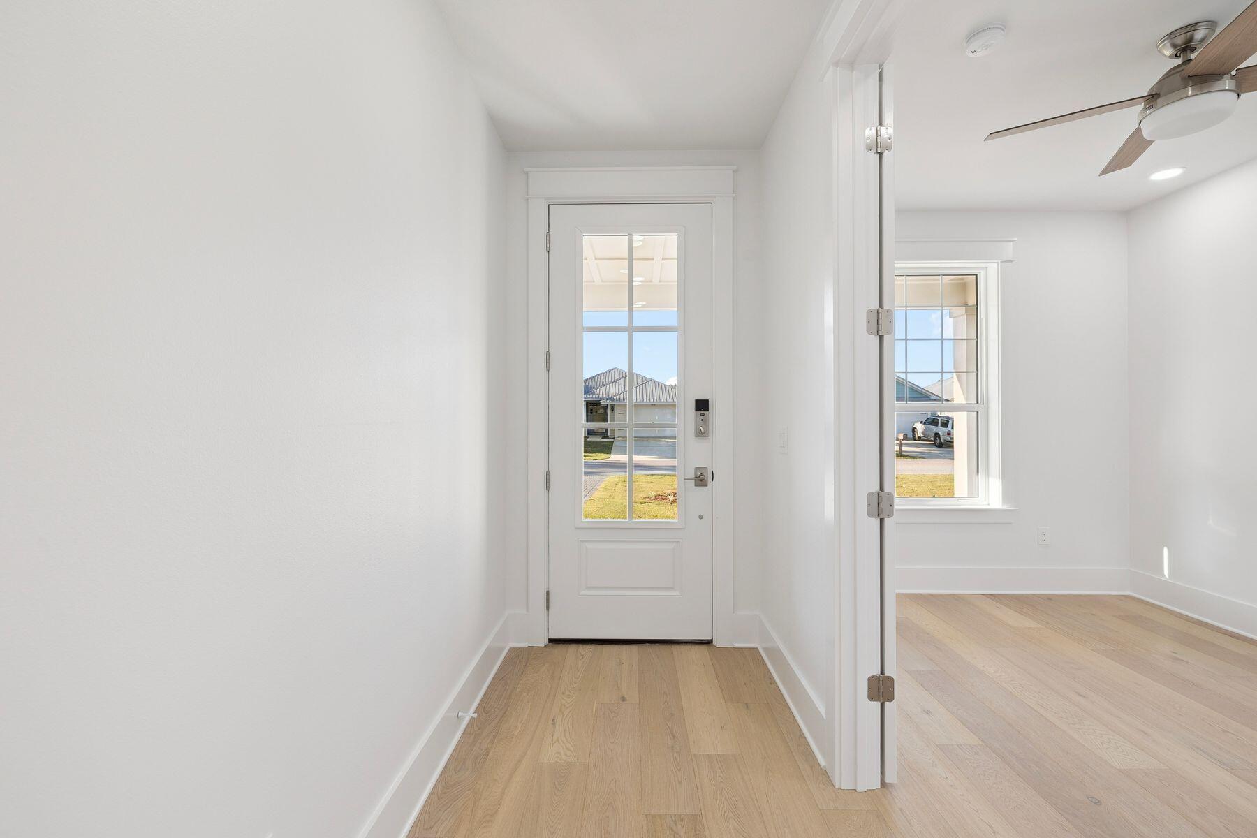 EAGLE BAY - Residential