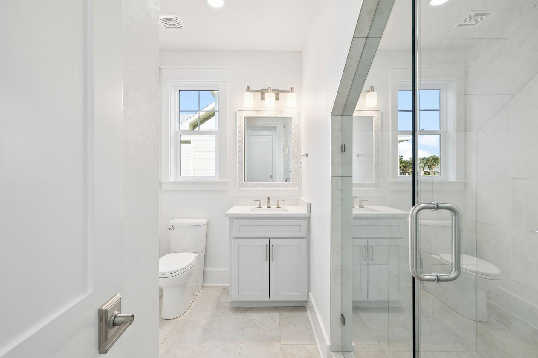 EAGLE BAY - Residential