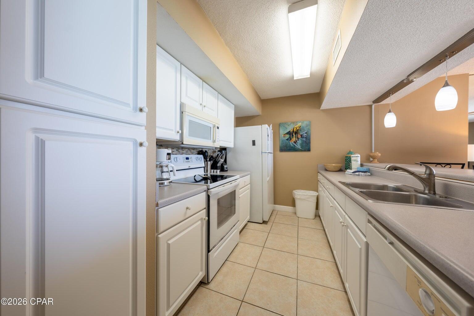 DUNES OF PANAMA PH 5 CONDO - Residential