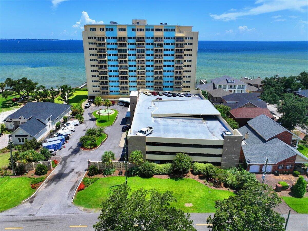 825 Bayshore Drive #304