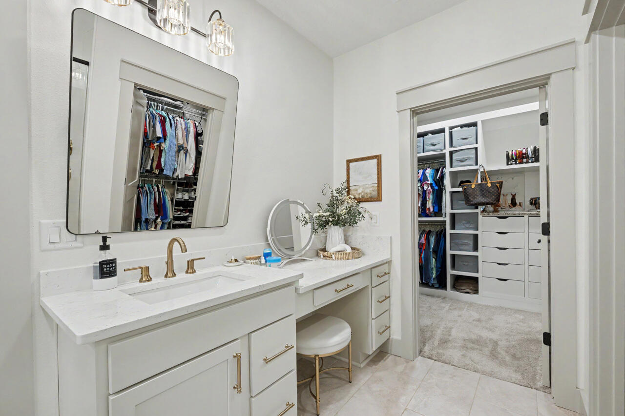 PARADISE UNREC - Residential