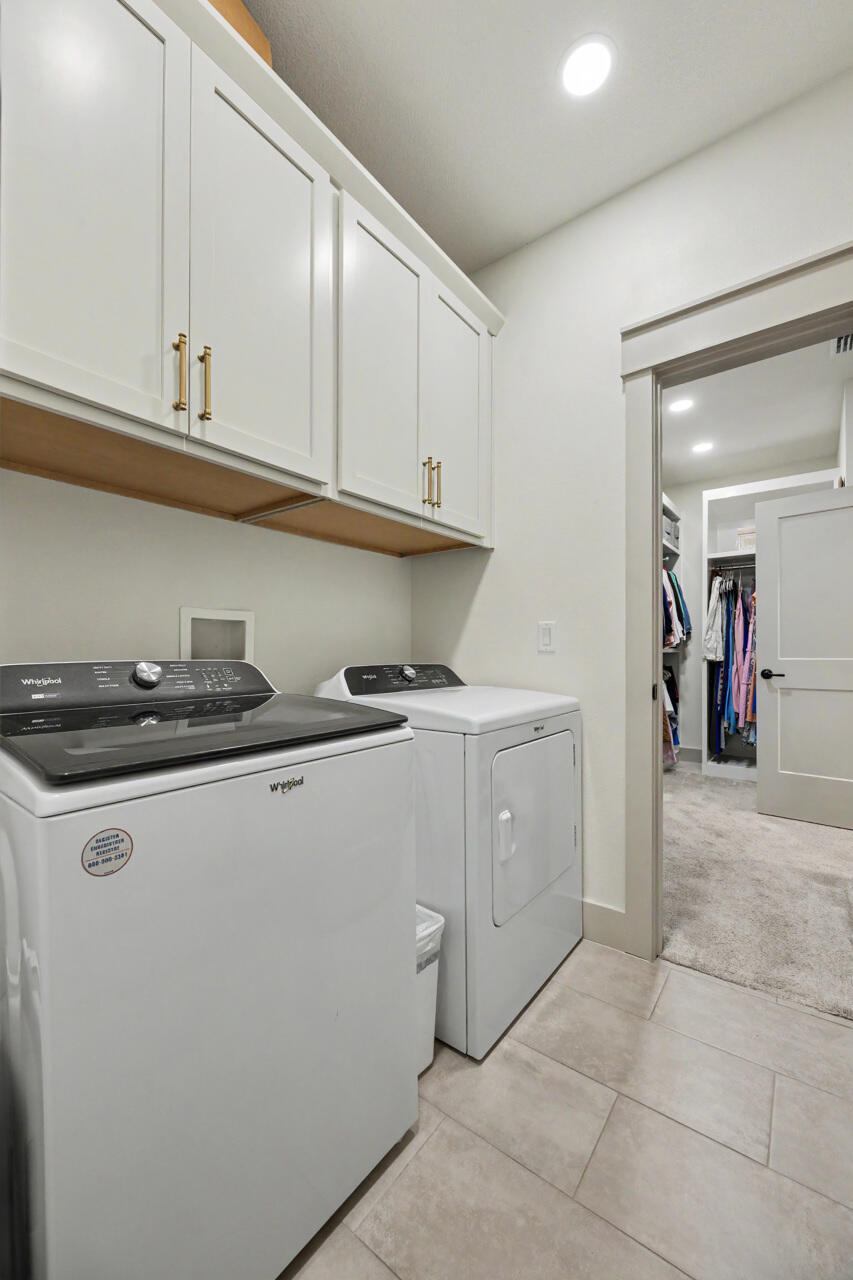 PARADISE UNREC - Residential