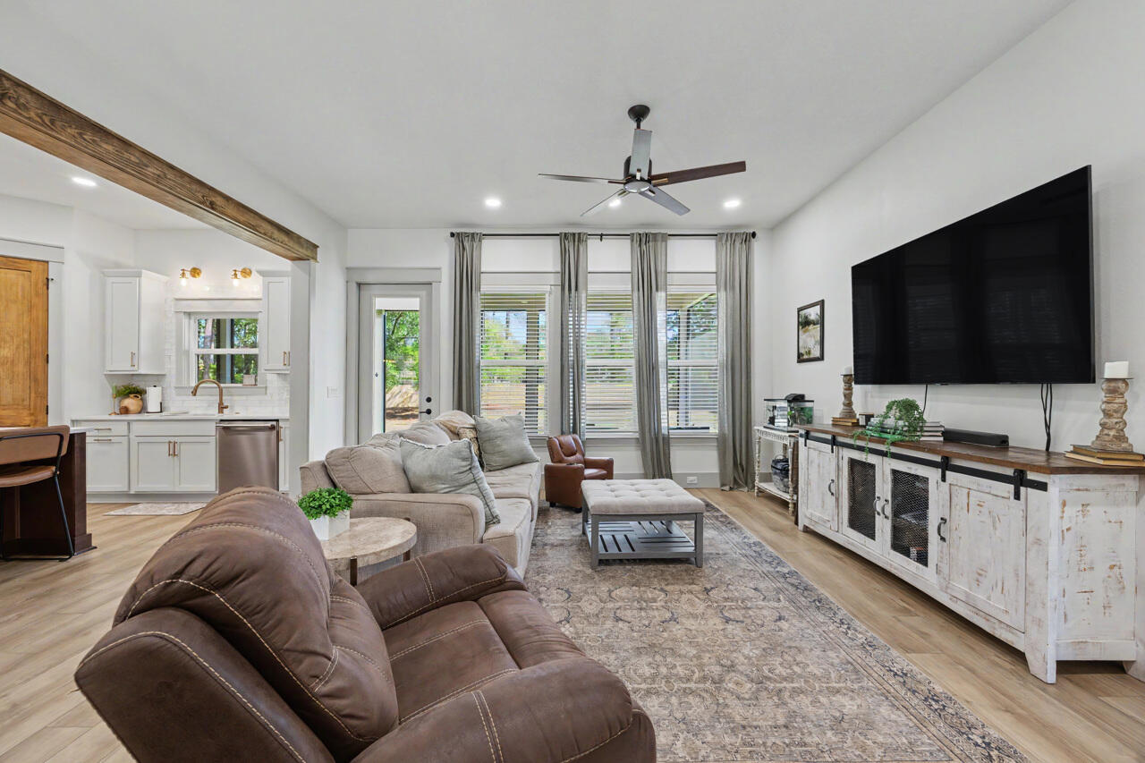 PARADISE UNREC - Residential