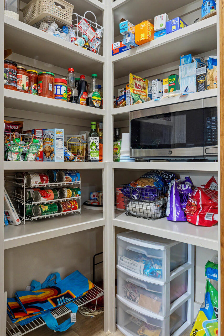 PARADISE UNREC - Residential