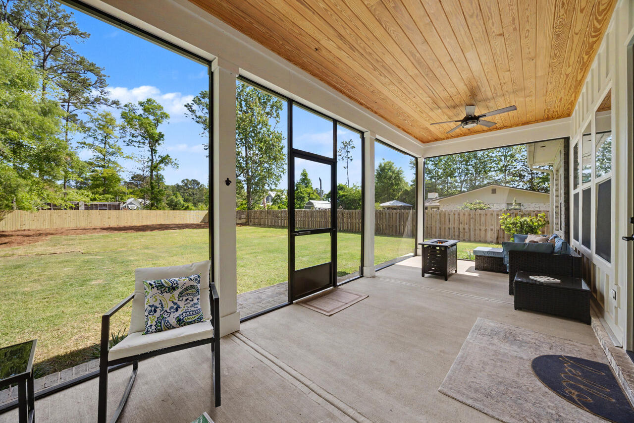 PARADISE UNREC - Residential