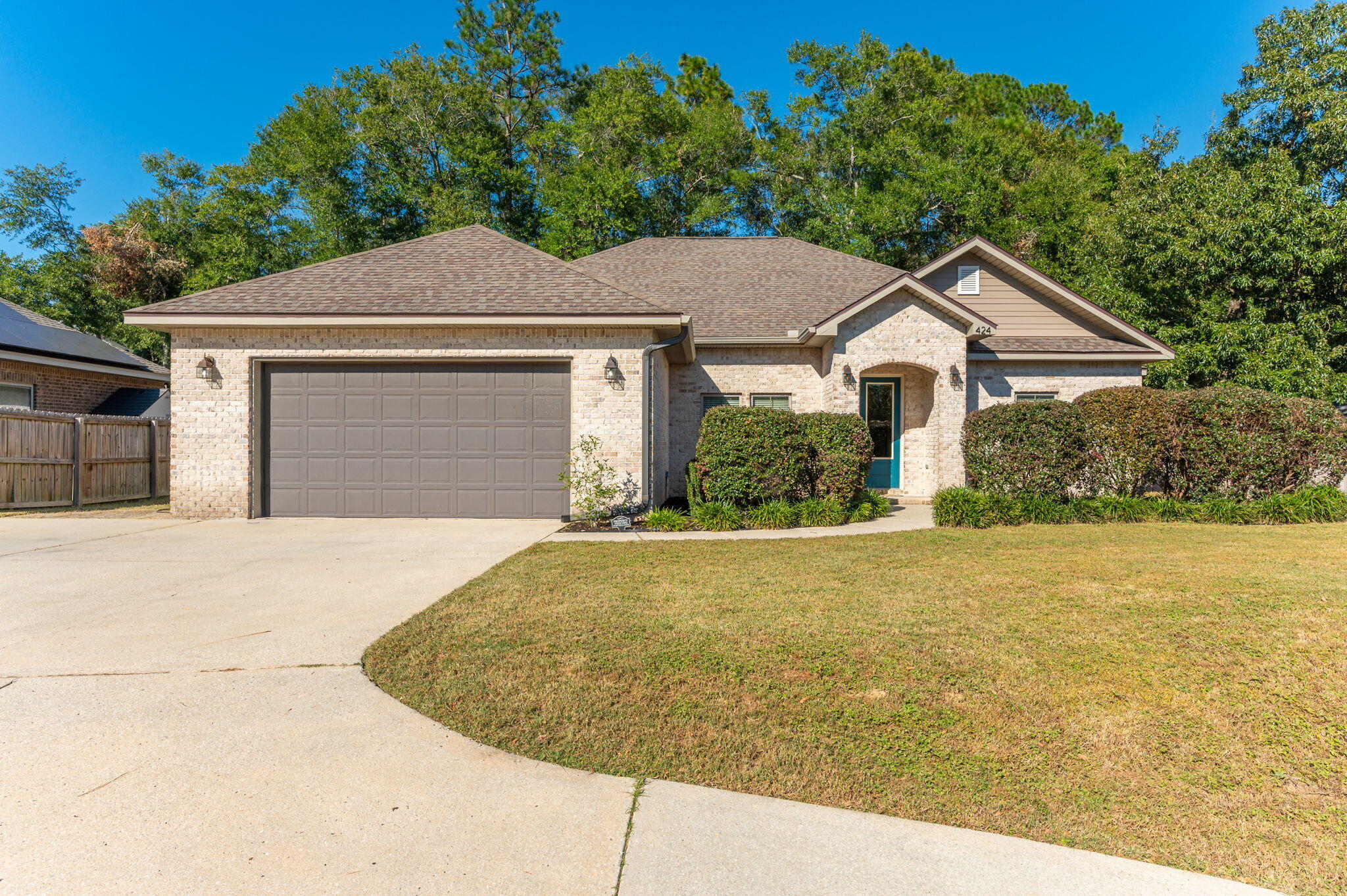 424 Shoal River Drive