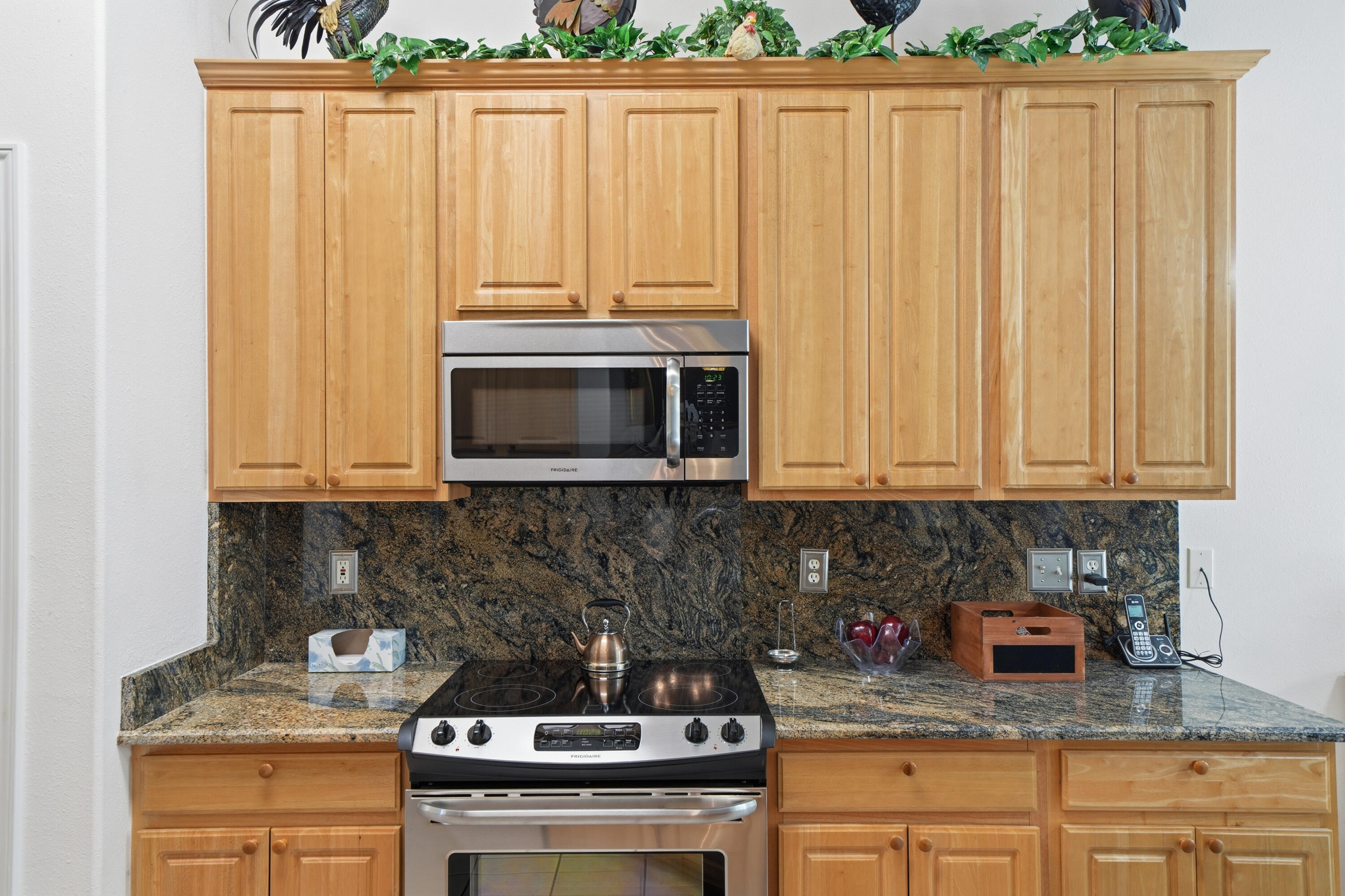 HOLLEY BY THE SEA - Residential