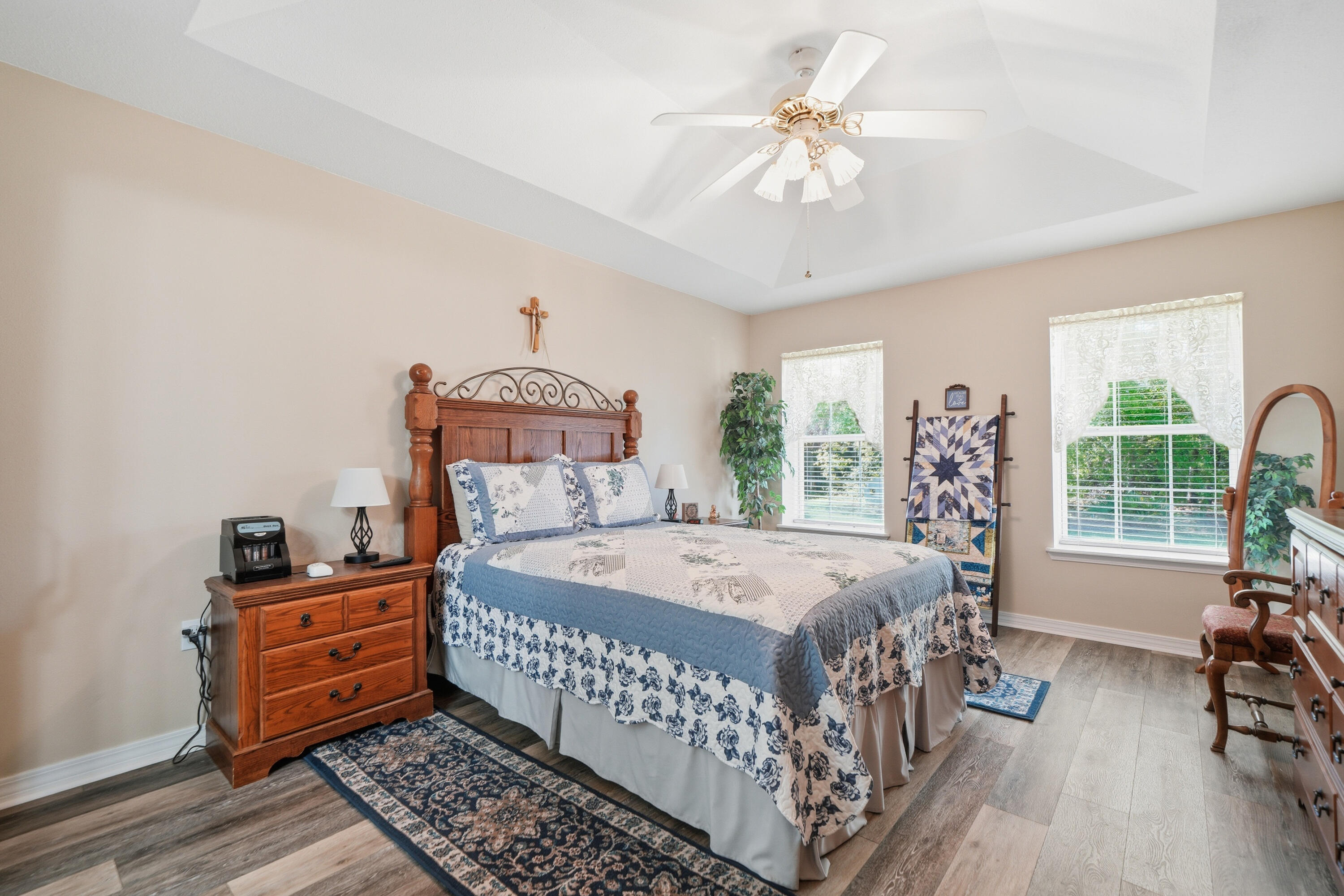 HOLLEY BY THE SEA - Residential