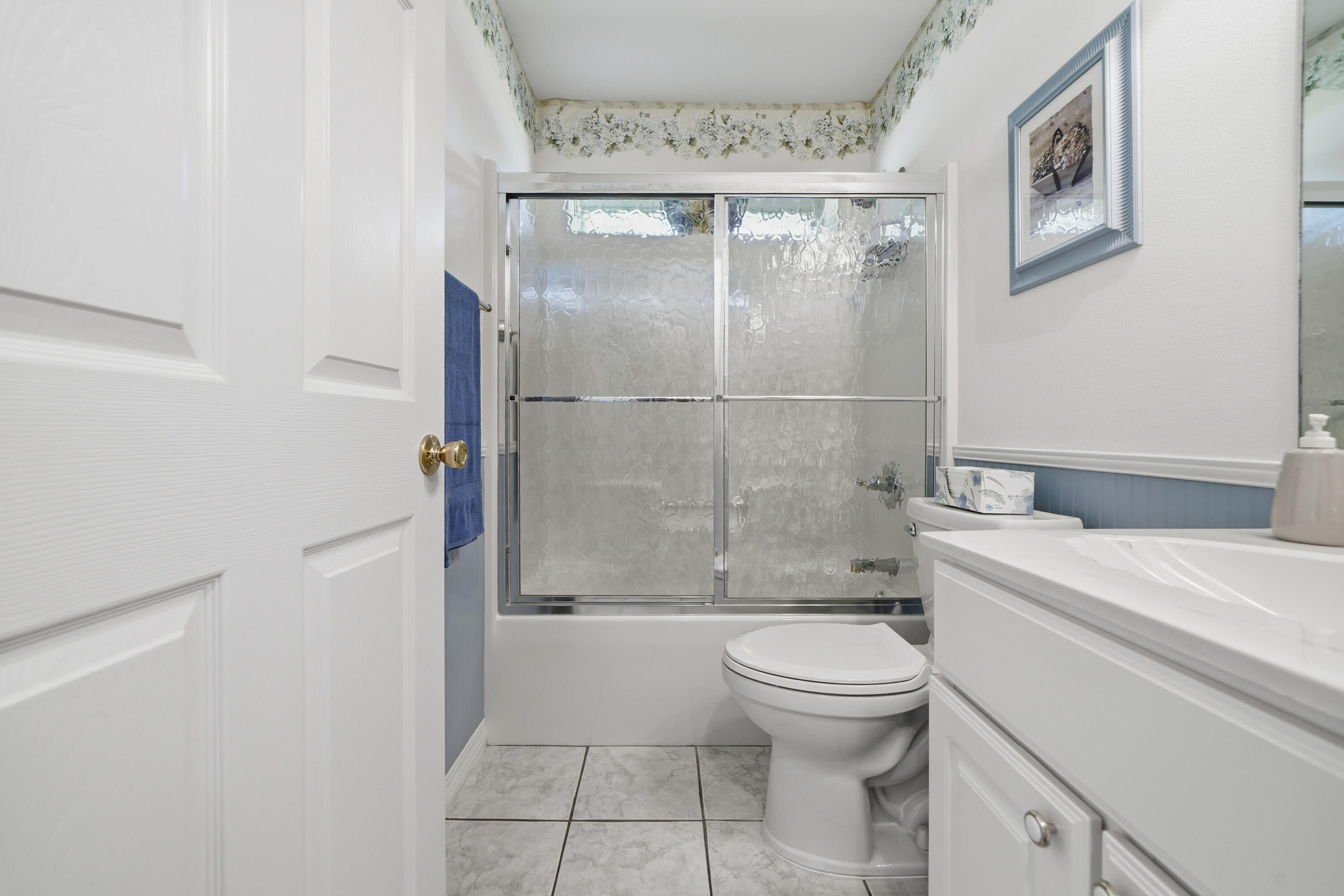 HOLLEY BY THE SEA - Residential