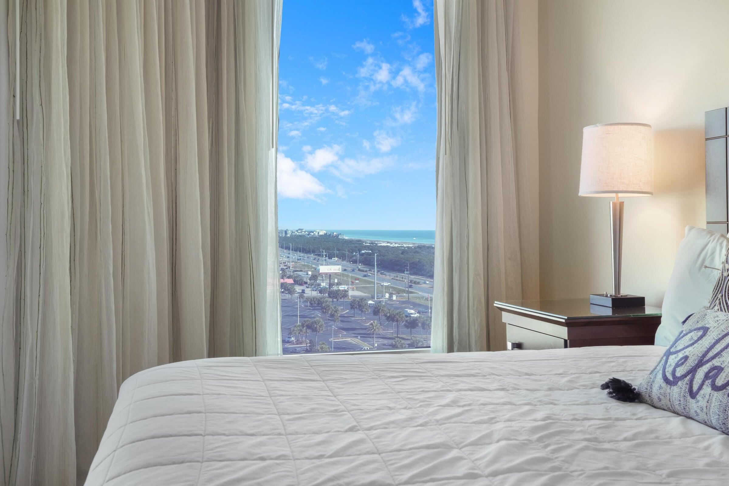 THE PALMS OF DESTIN - Residential