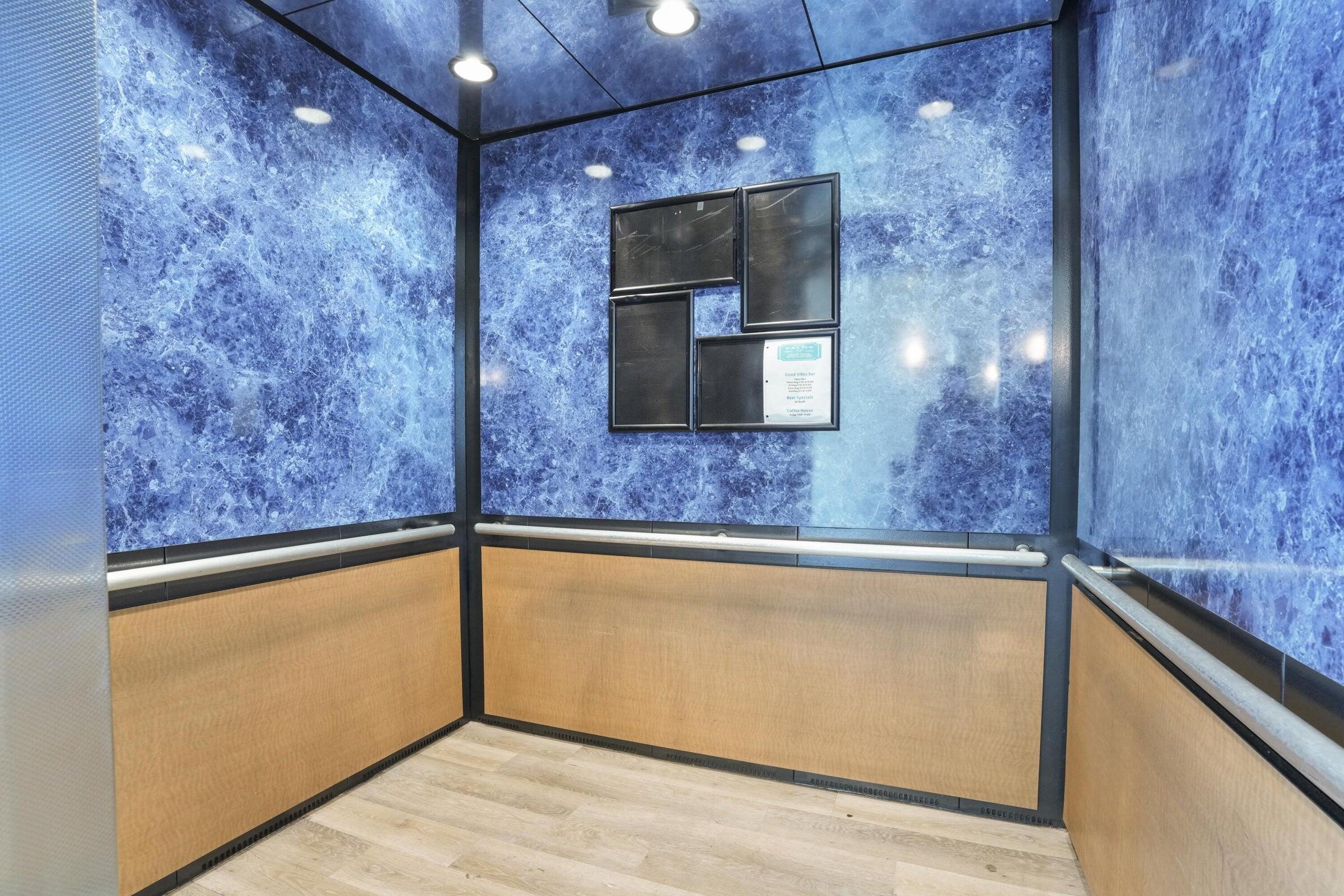 THE PALMS OF DESTIN - Residential