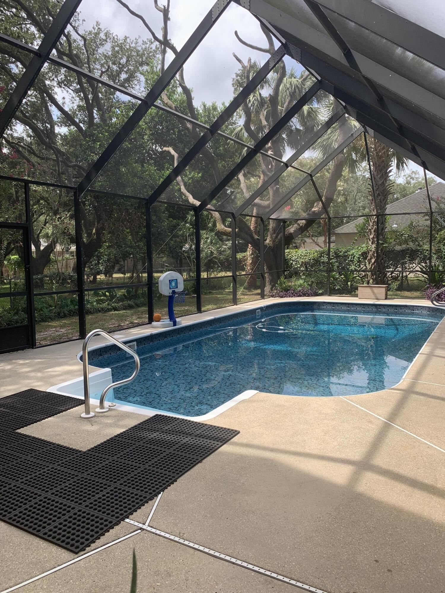 CASABLANCA ISLES - Residential