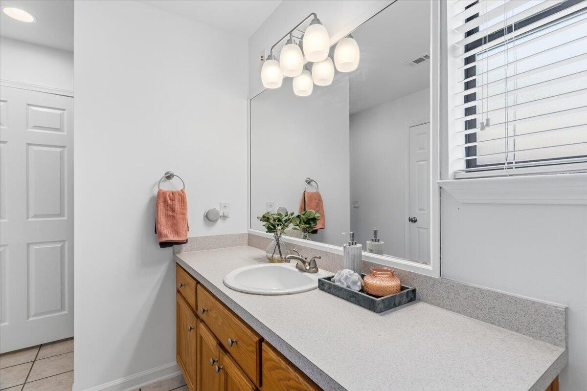 FOX DEN VILLAGES - Residential