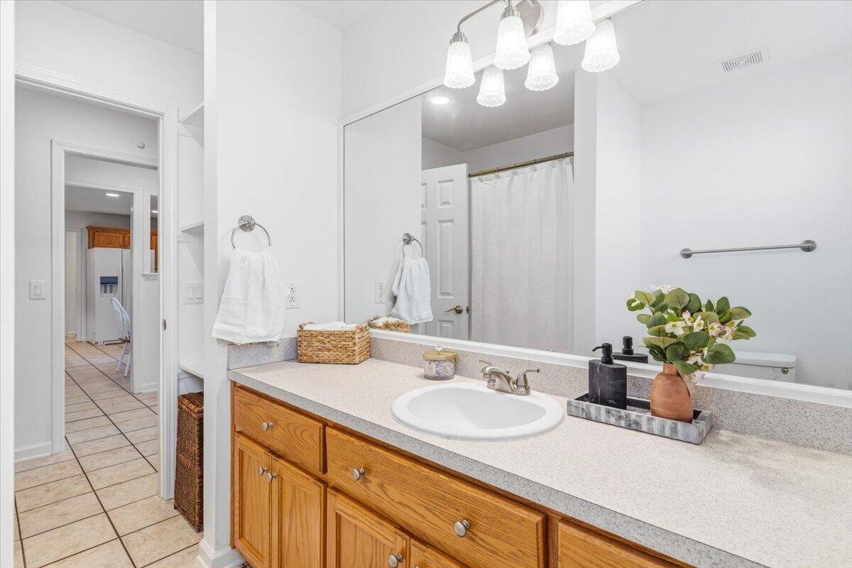 FOX DEN VILLAGES - Residential