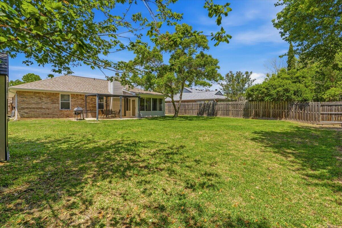 FOX DEN VILLAGES - Residential