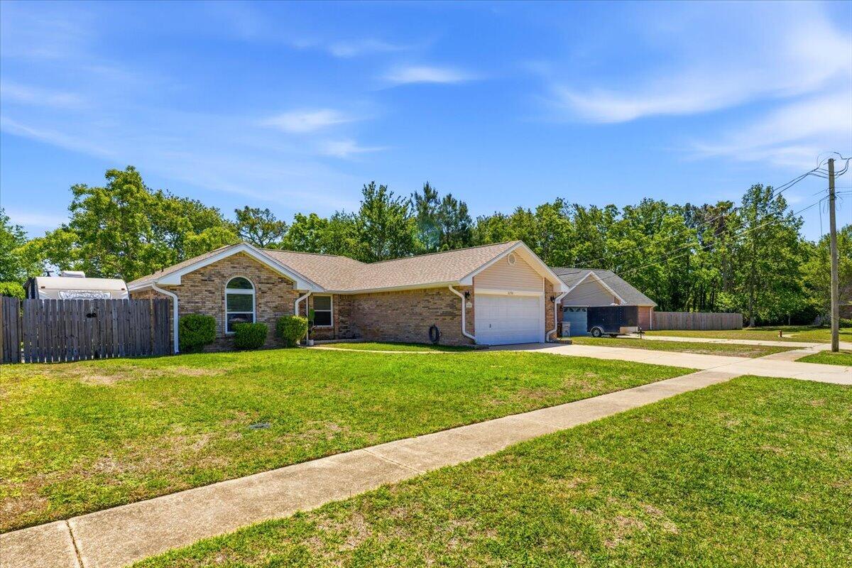 FOX DEN VILLAGES - Residential