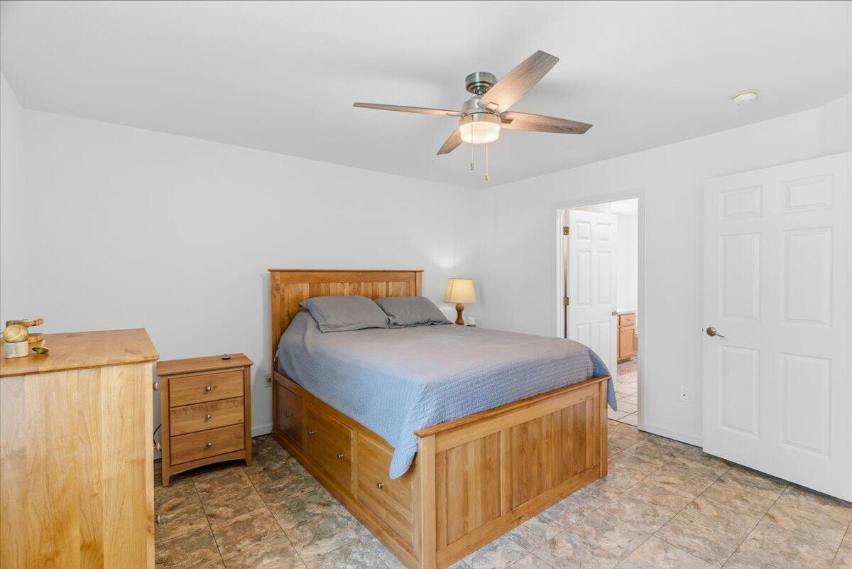 FOX DEN VILLAGES - Residential