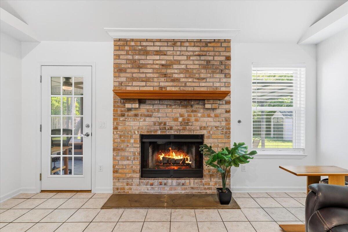 FOX DEN VILLAGES - Residential