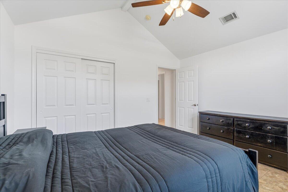 FOX DEN VILLAGES - Residential