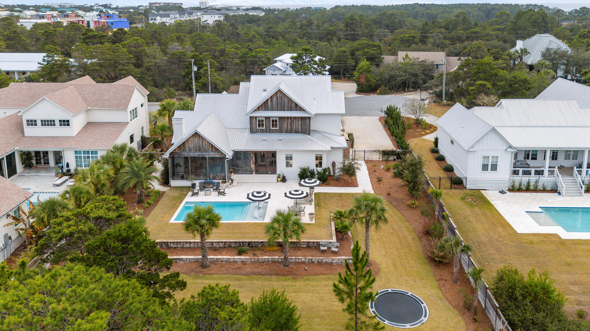 PINES OF BLUE MOUNTAIN - Residential
