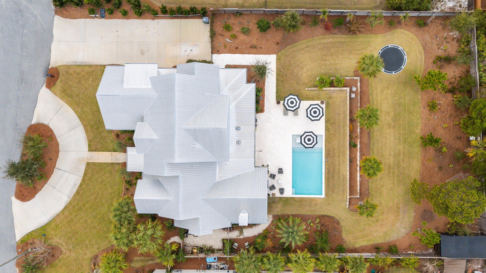 PINES OF BLUE MOUNTAIN - Residential