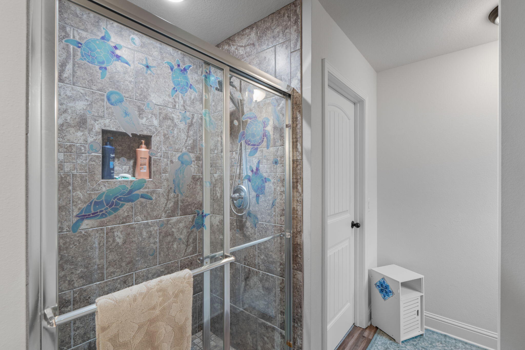 Heather's Place - Residential