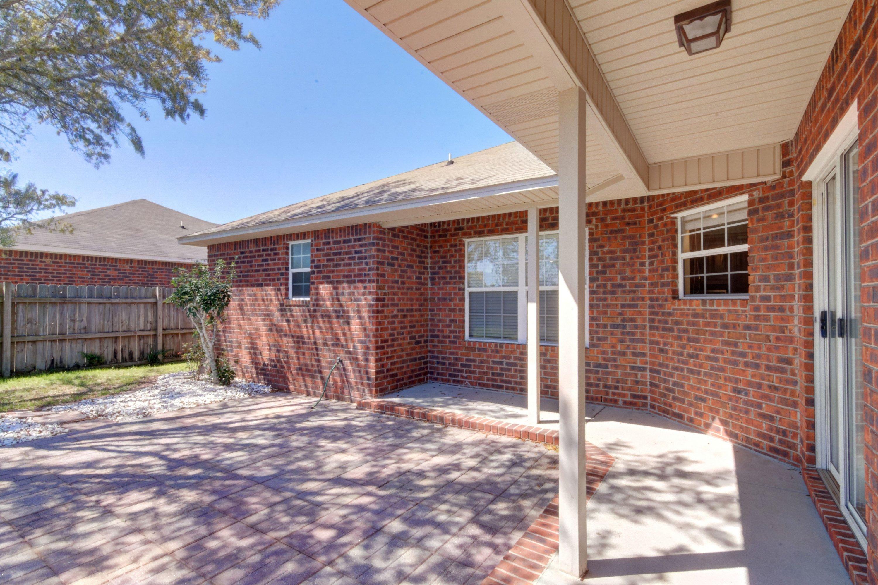 VILLA DANIELLE 1ST ADDN - Residential