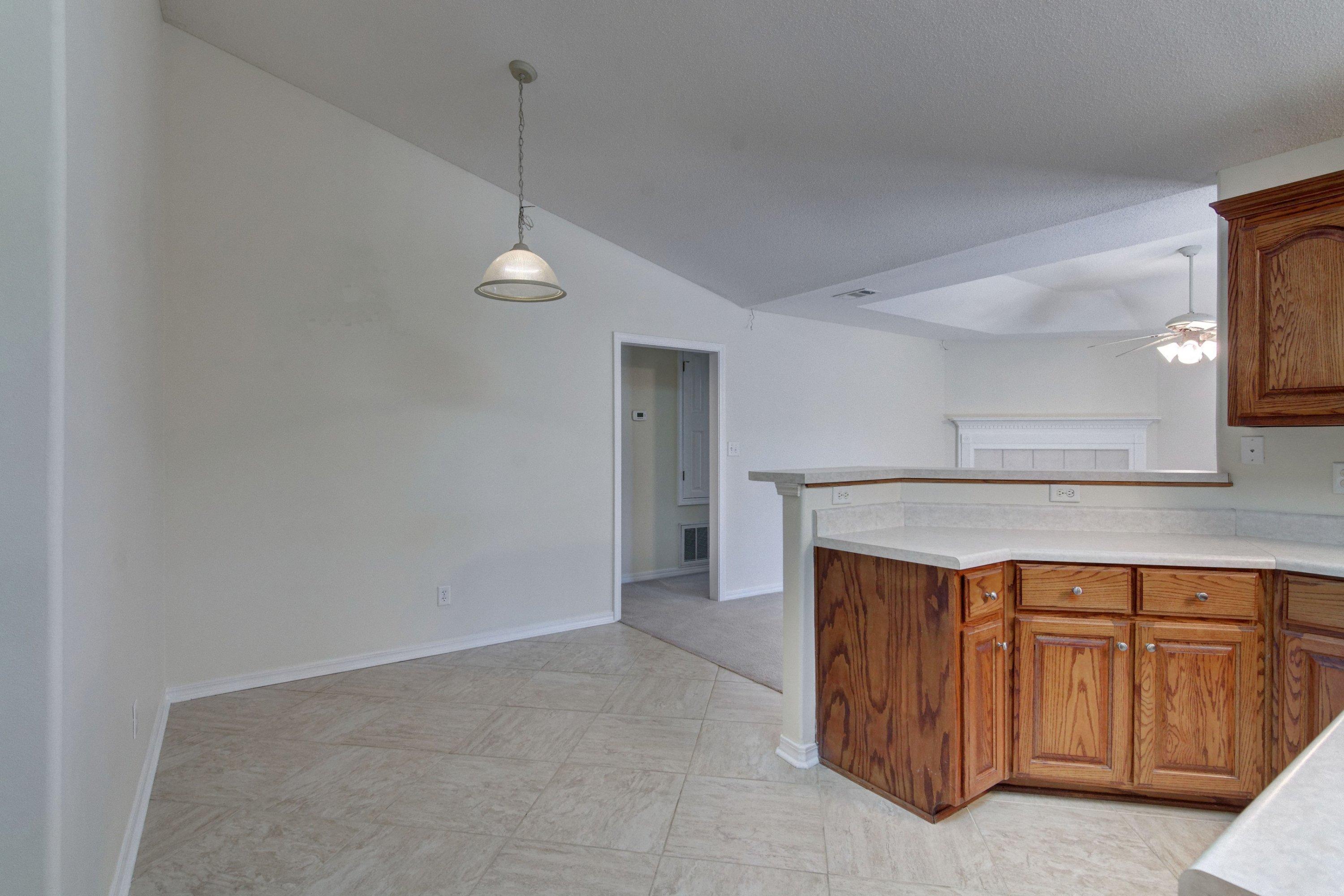 VILLA DANIELLE 1ST ADDN - Residential