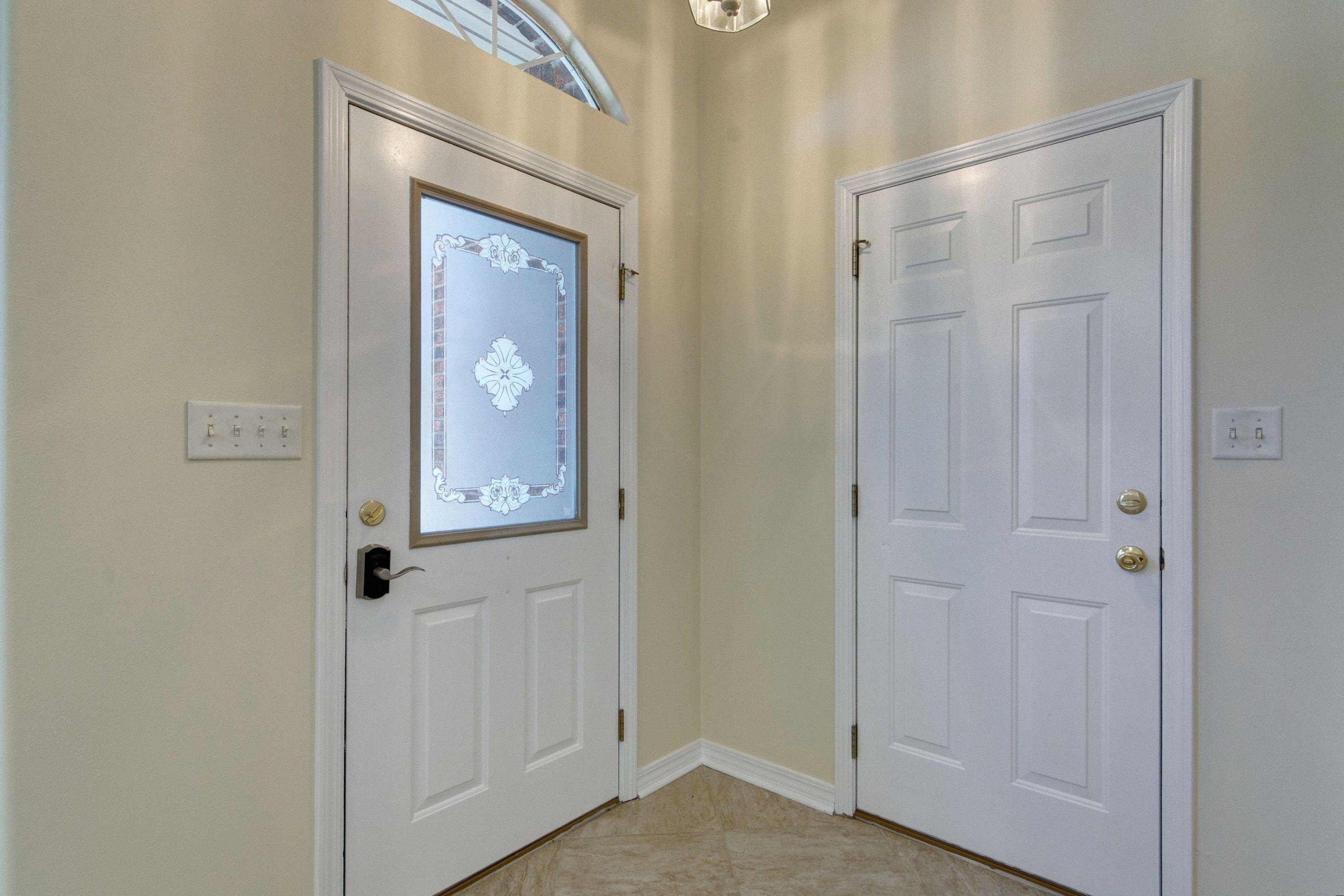 VILLA DANIELLE 1ST ADDN - Residential