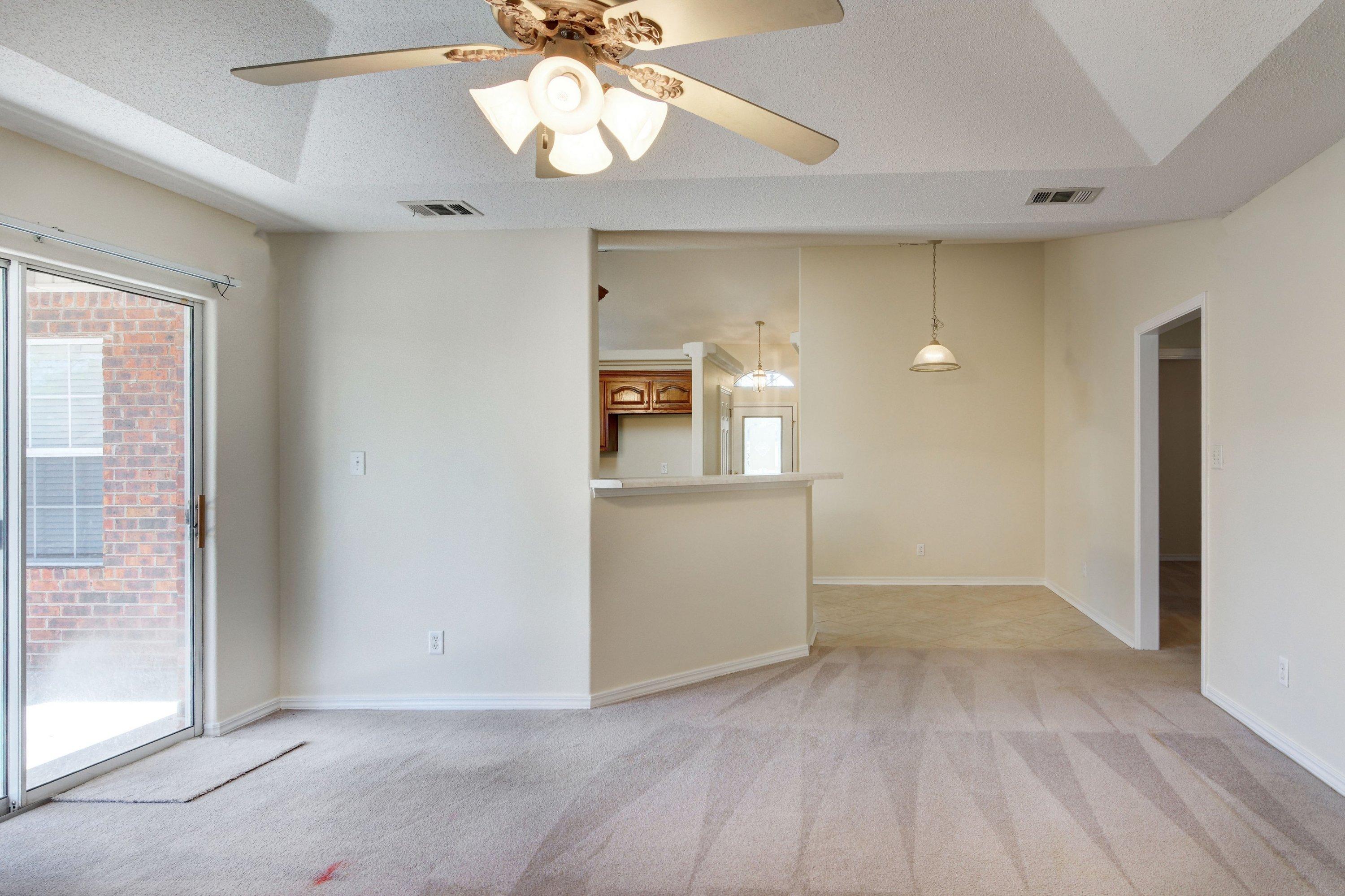 VILLA DANIELLE 1ST ADDN - Residential