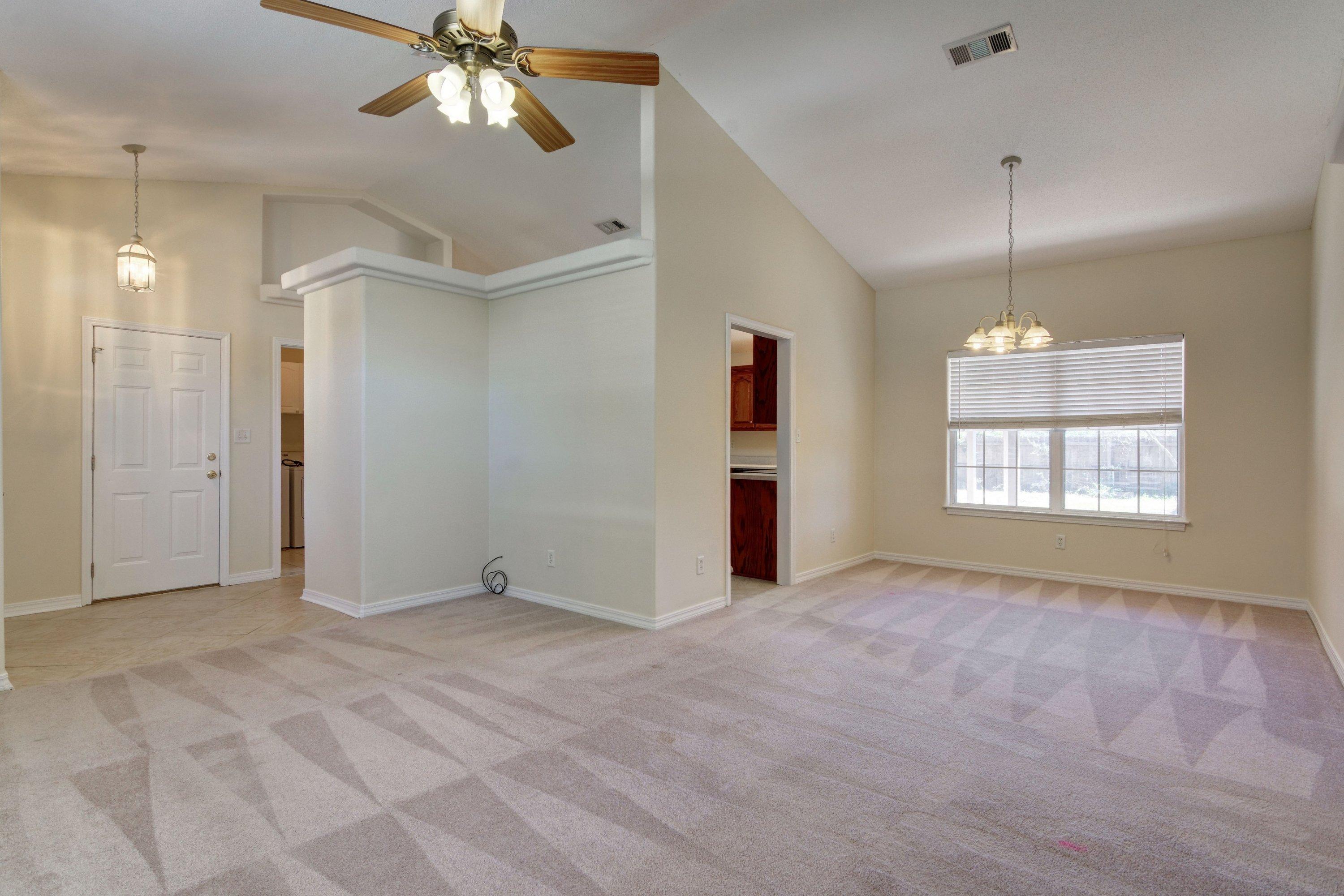 VILLA DANIELLE 1ST ADDN - Residential