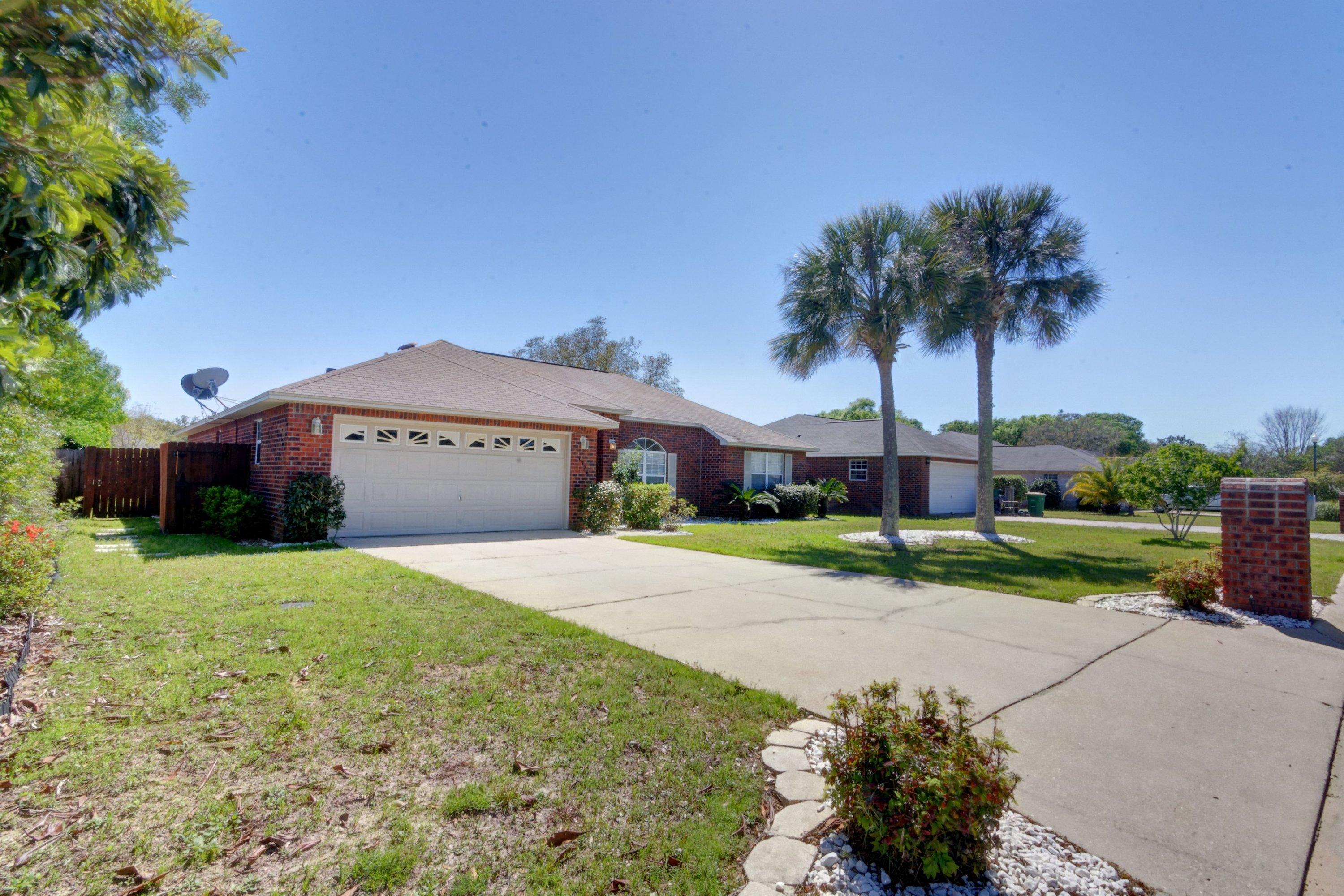 VILLA DANIELLE 1ST ADDN - Residential