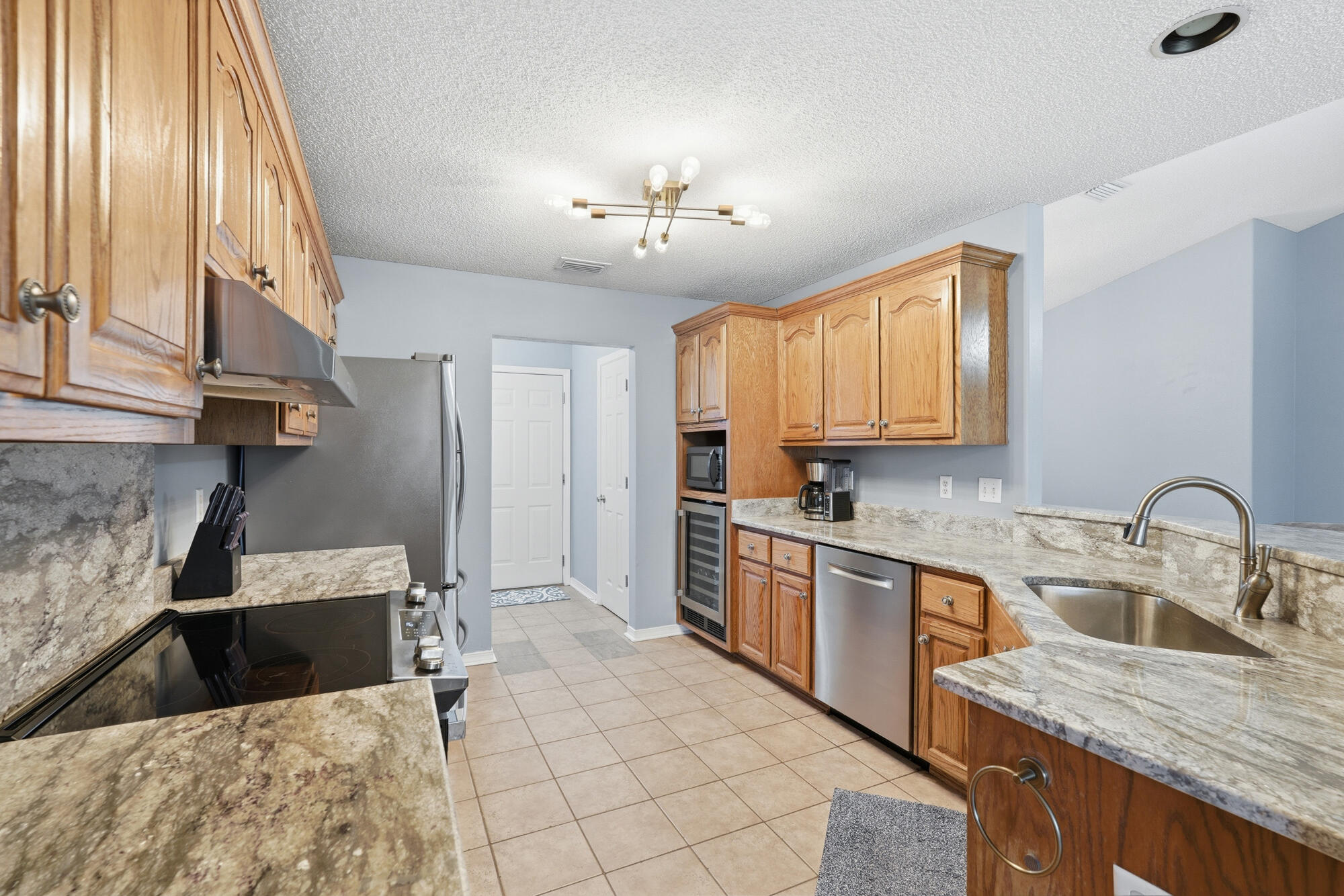 VILLA DANIELLE 1ST ADDN - Residential