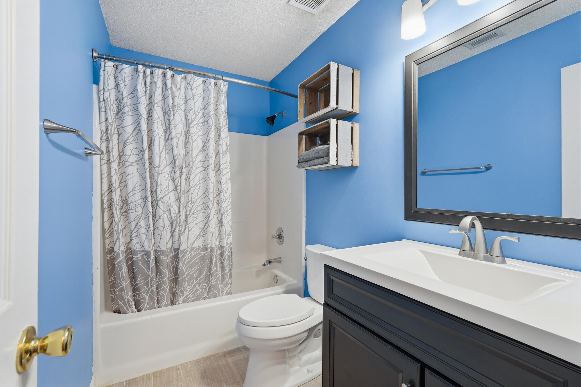 VILLA DANIELLE 1ST ADDN - Residential