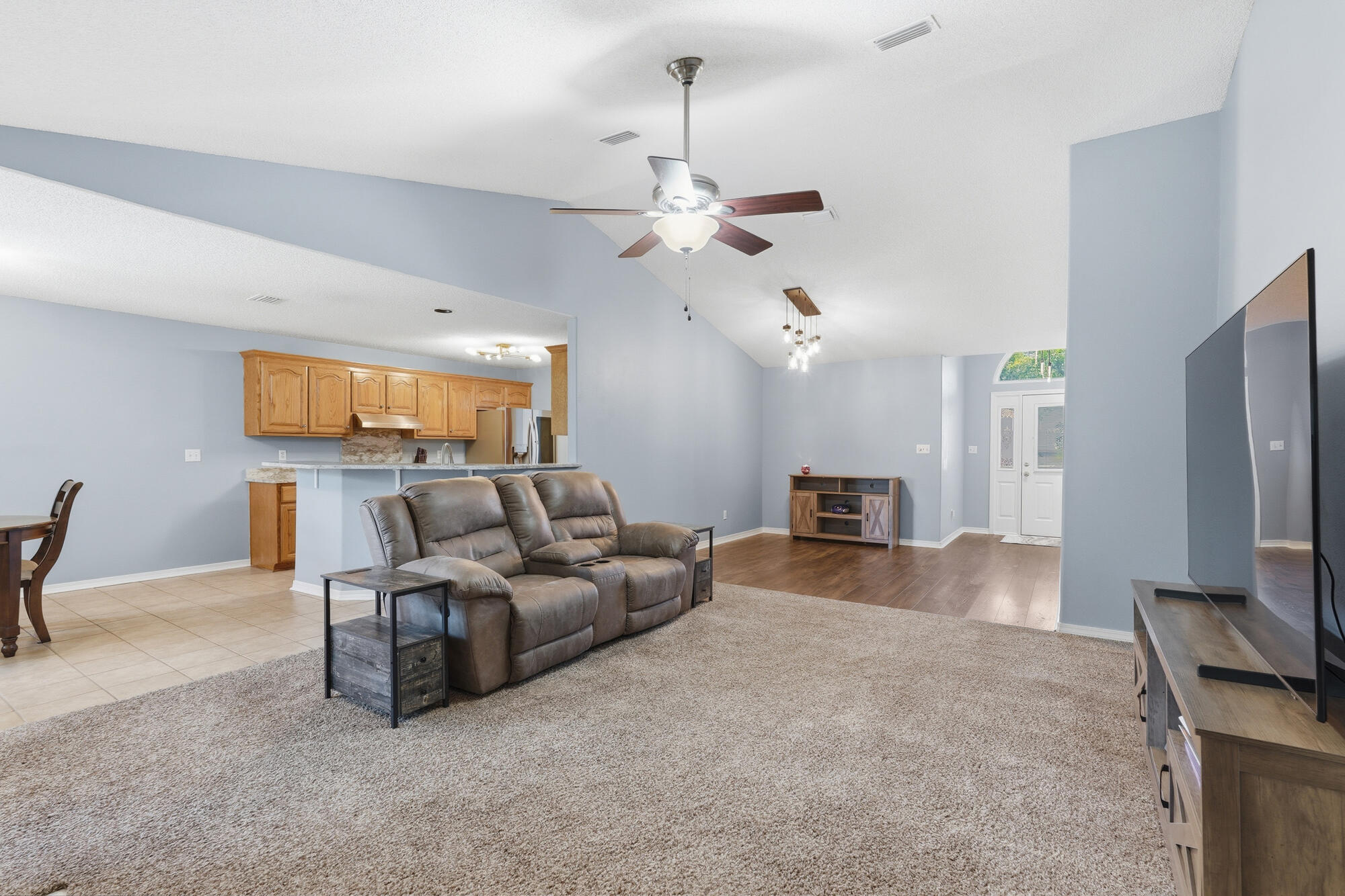 VILLA DANIELLE 1ST ADDN - Residential