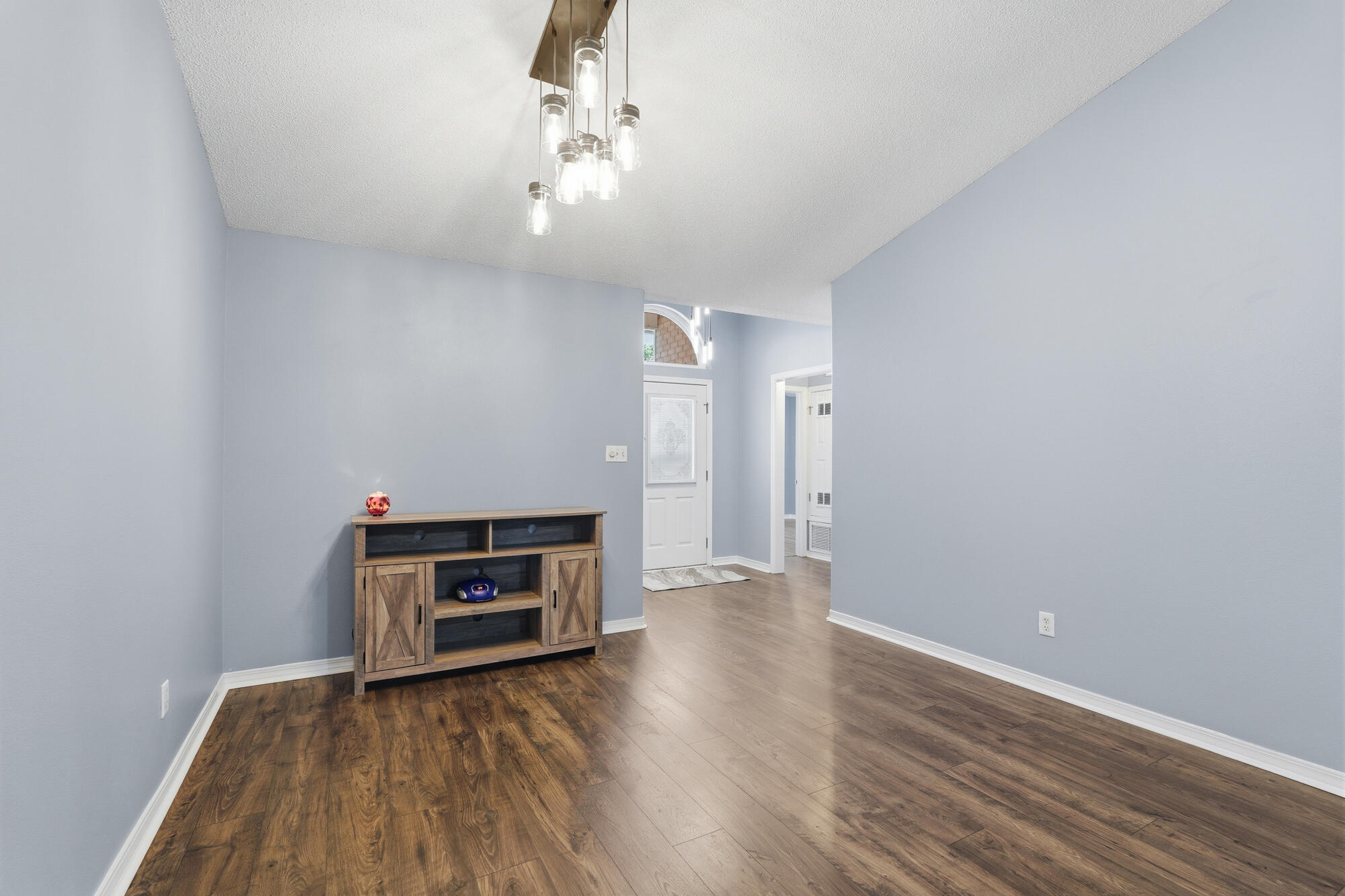 VILLA DANIELLE 1ST ADDN - Residential