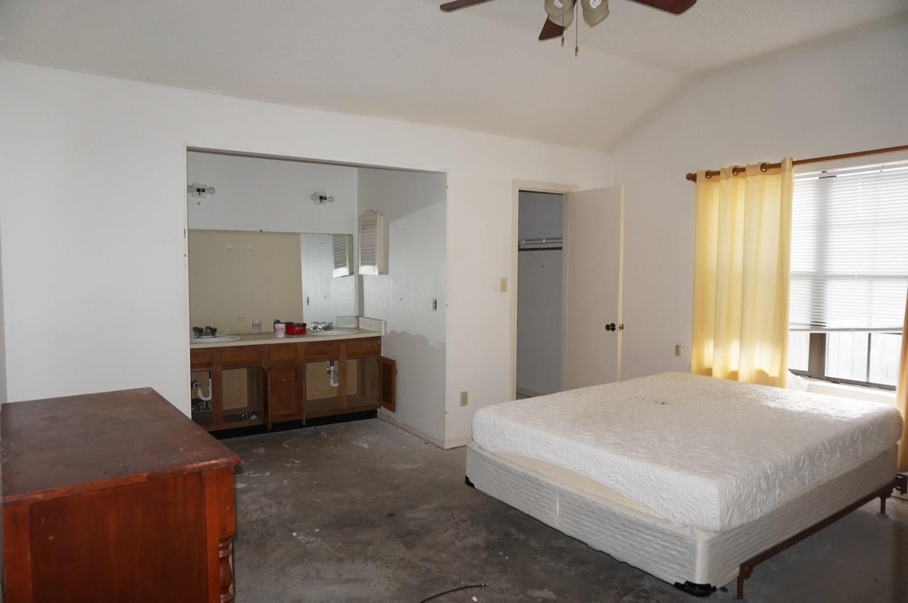 SANDPIPER VILLAGE - Residential