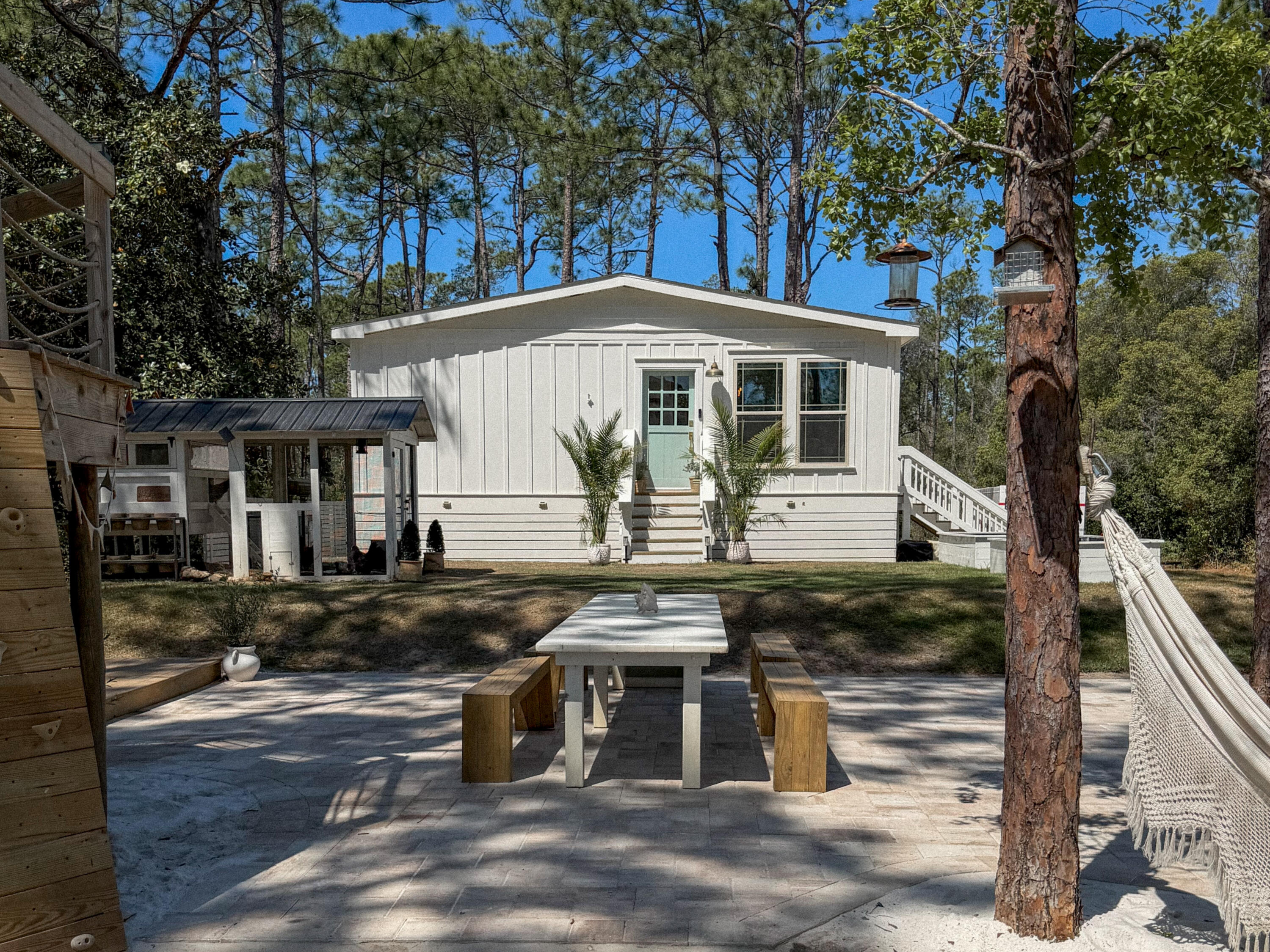 Gulf Shore Manor - Residential