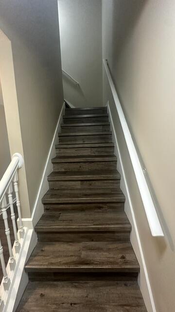 ROLLING PINES - Residential Lease