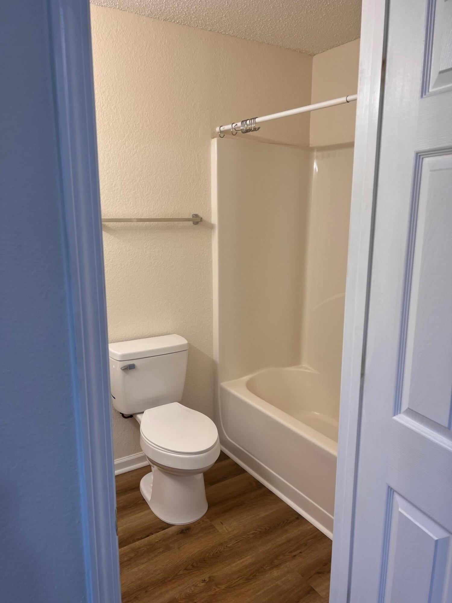 ROLLING PINES - Residential Lease