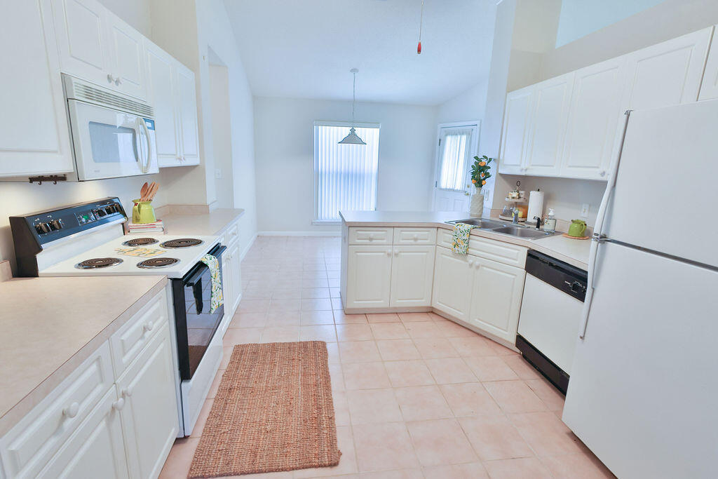 LAKEVIEW S/D - Residential